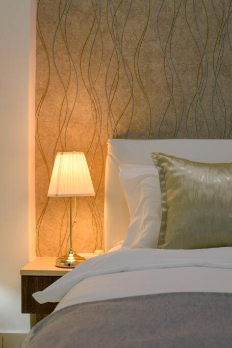 Apartmán 2R1B/Seaview Tropical /1~8Pax/Gurney Mansion One George Town Exteriér fotografie